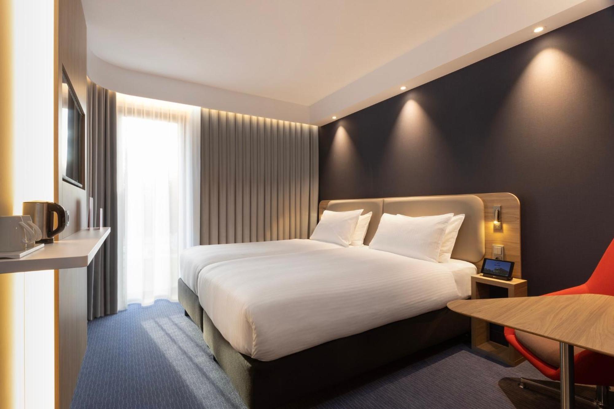 Holiday Inn Express & Suites - Deventer By Ihg Dış mekan fotoğraf